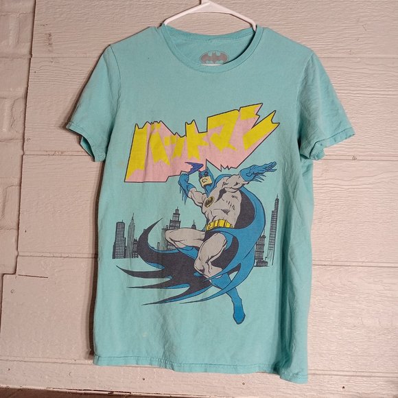 Retro DC Comics Batman Japan Sky Blue Graphic Print Tee T-shirt - Picture 1 of 5